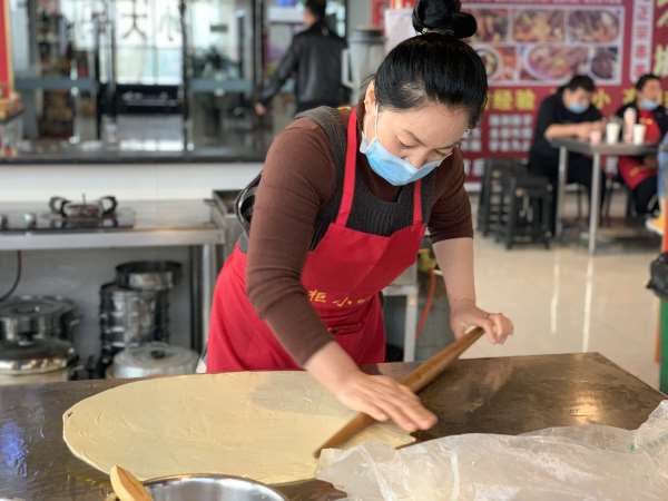 保定哪里学做酱香饼？专业餐饮技术咨询服务指南
